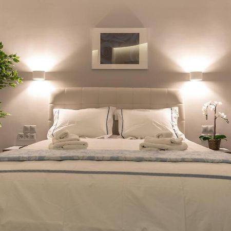 A11 Pristine & Comfy Studio Near Plaka & Parthenon Athen Eksteriør billede